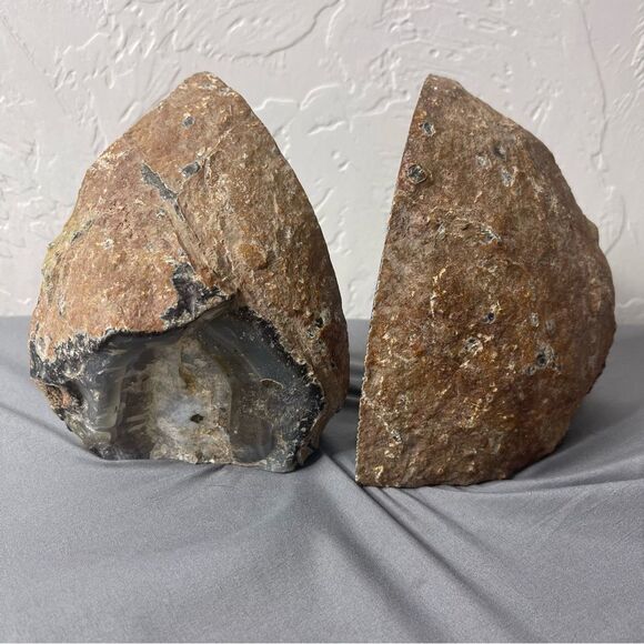 Crystal Droozy Agate Bookends Blue Thunder Egg Witchy Hippy Decor Medium - Picture 4 of 6